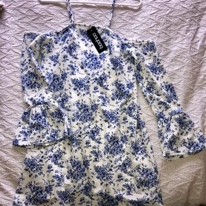 BRAND NEW - White and blue floral dress